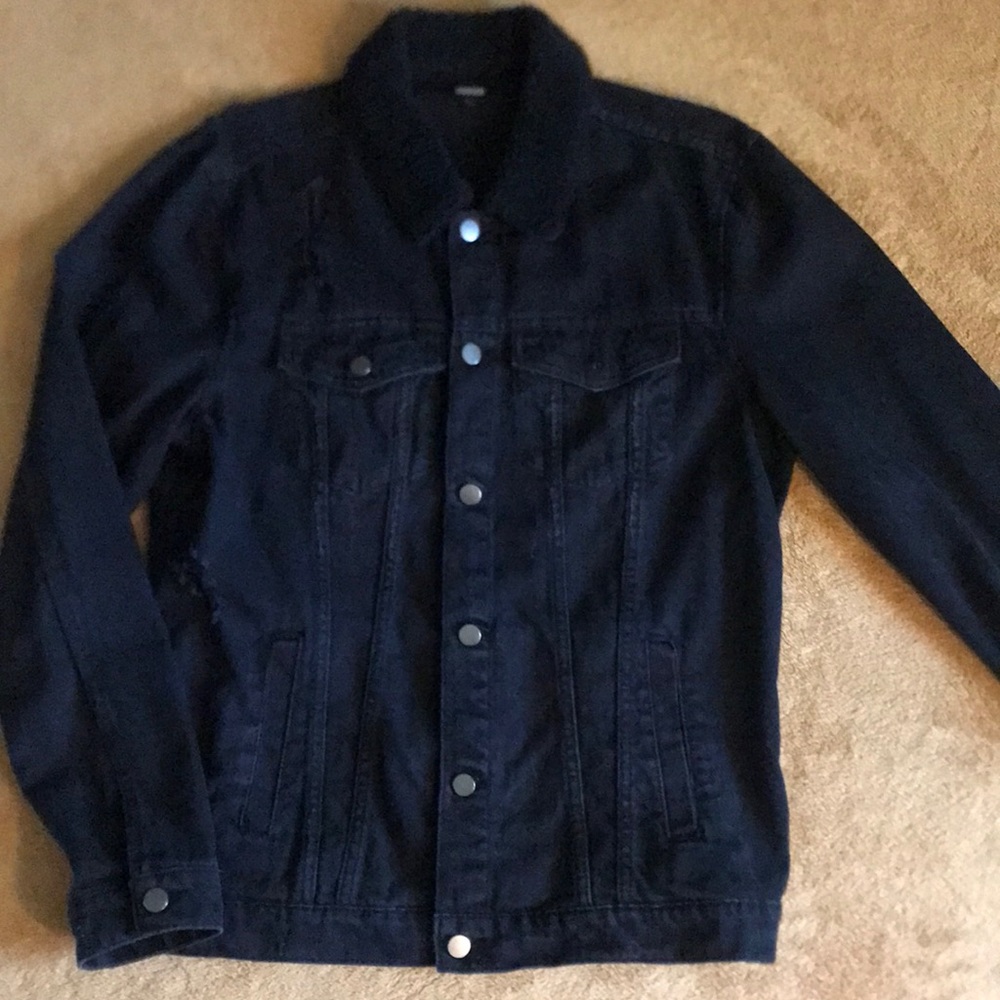 Jackson black distressed jean jacket with faux sheepskin collar size L